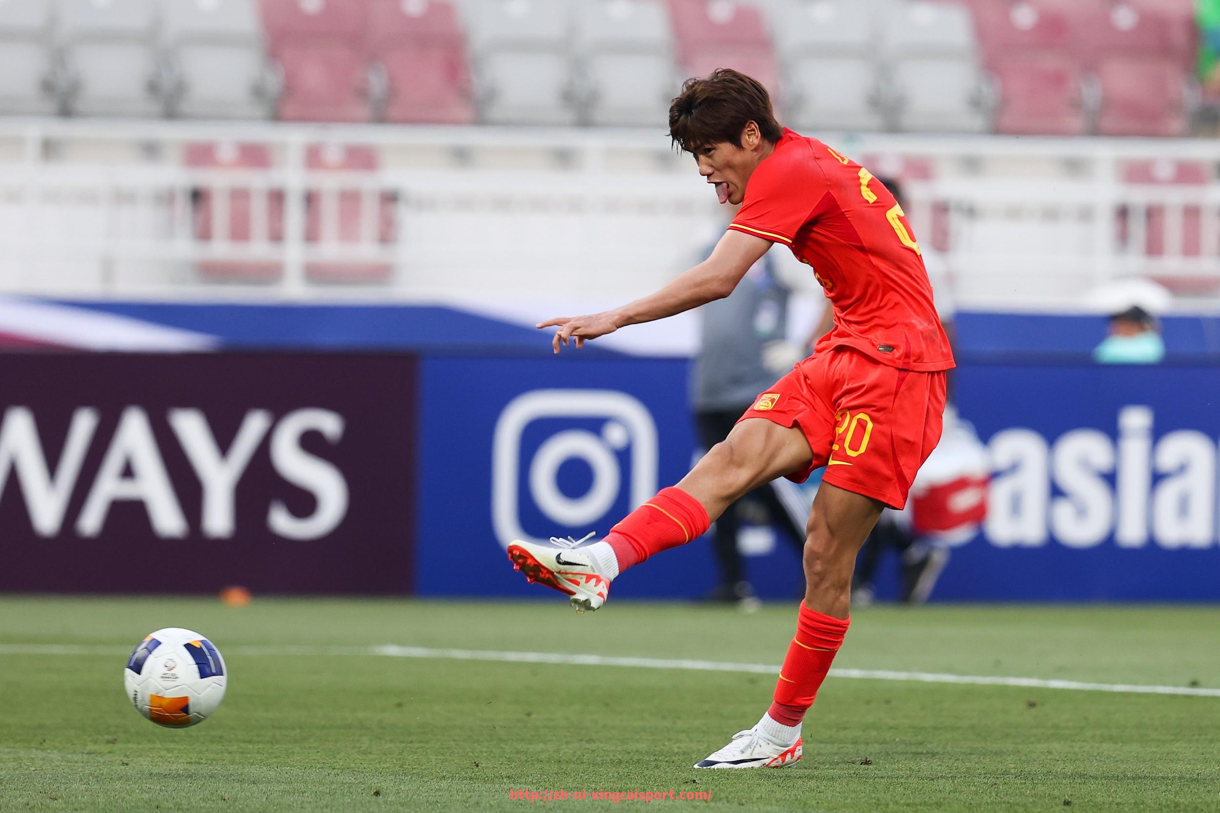 杏彩体育-NBA火箭队球员年龄结构及球队未来发展潜力